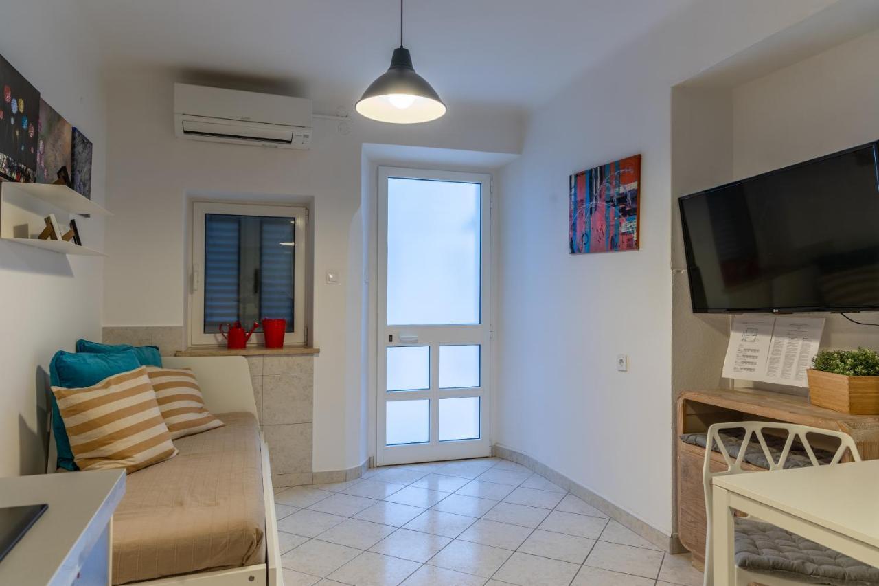 Ferienwohnung La Vela Rovinj Exterior foto