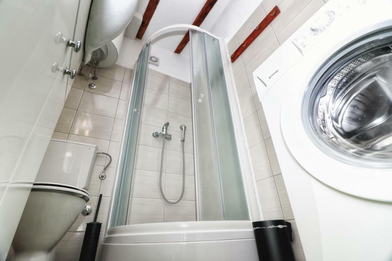 Ferienwohnung La Vela Rovinj Exterior foto